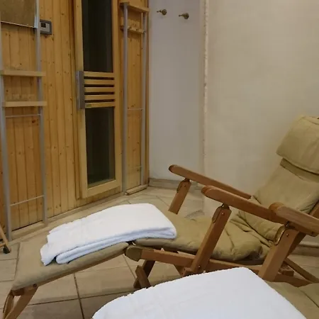 Отель Grand Vesuvio Неаполь