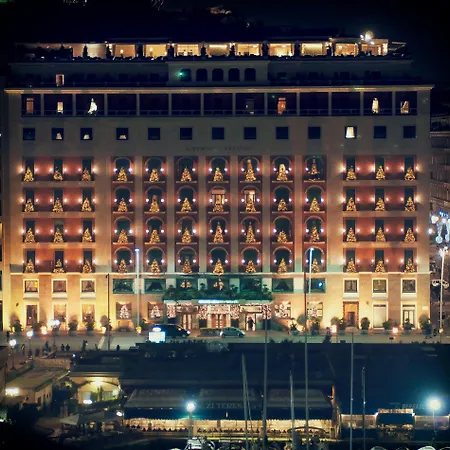 Grand Vesuvio Отель Неаполь