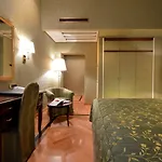 Hotel Grand Vesuvio 5*
