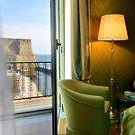 Grand Vesuvio Hotel Nápoles