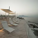 Hotel Grand Vesuvio 5*