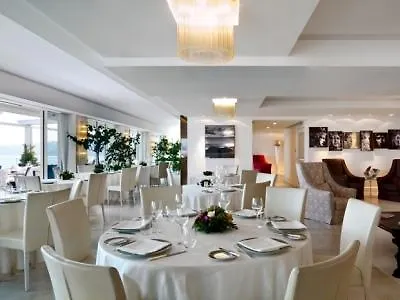 Grand Vesuvio Otel