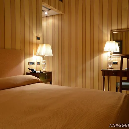 Grand Vesuvio Otel 5*
