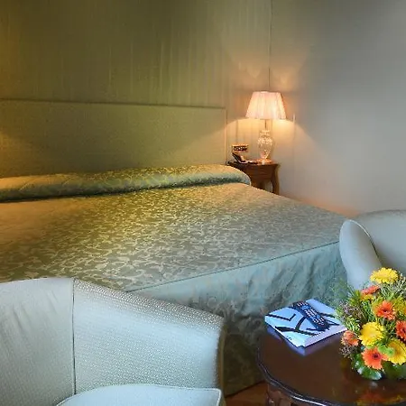 Grand Vesuvio Otel 5*