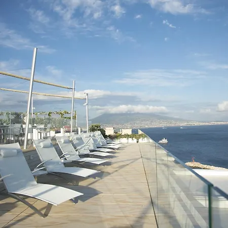 Grand Vesuvio 5* נאפולי