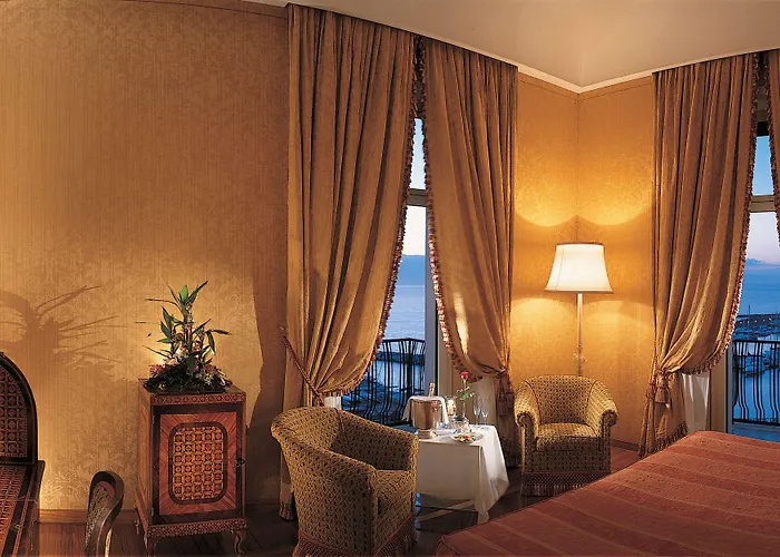 Hotell Grand Vesuvio