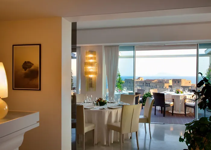 Hotell Grand Vesuvio