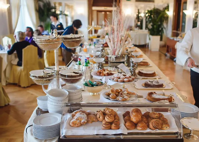 Hotell Grand Vesuvio Neapel