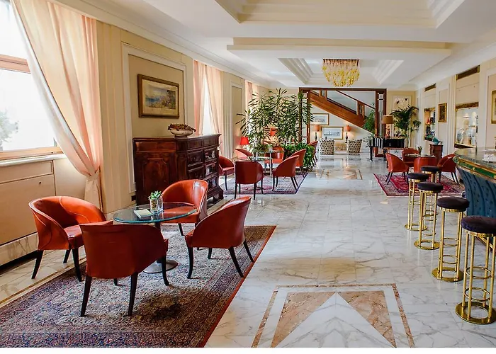 Hotell Grand Vesuvio