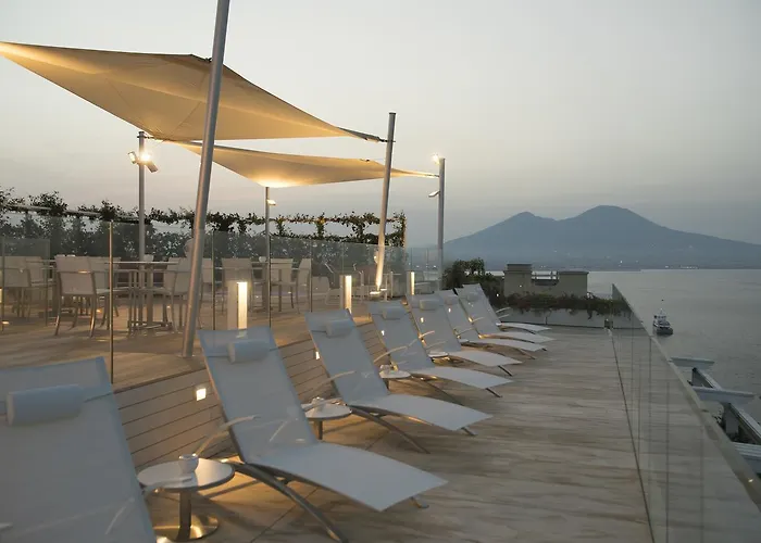 Hotell Grand Vesuvio 5*