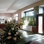 Hotel Grand Vesuvio