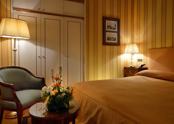 Grand Vesuvio Hotel 5*